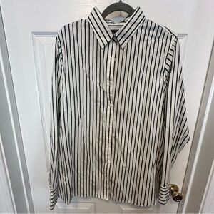 Lands' End Women’s Green and White Striped Dress Shirt